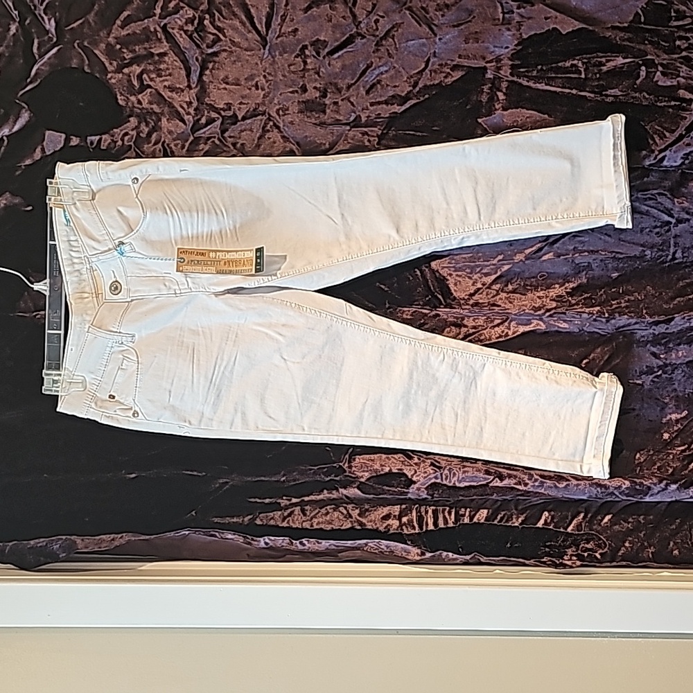 Hydraulic Womens Capris White Size 7/8 NWT